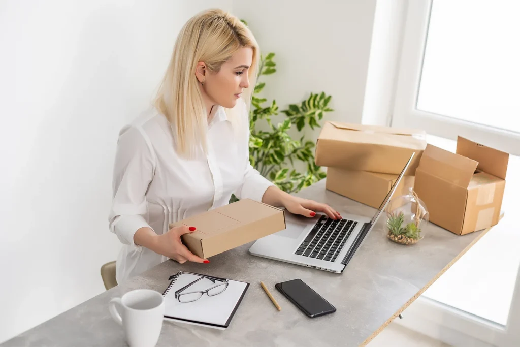 Przycisk zwrotu na platformach e-commerce takich jak ShopGold WooCommerce i Shopify